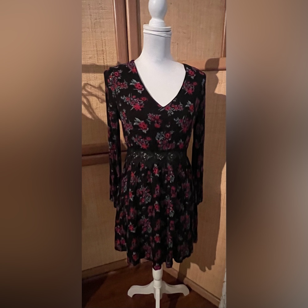 Alya Black dress with lace cutout Size M